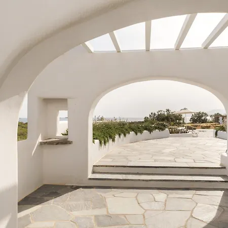 Ammilia Naxos *